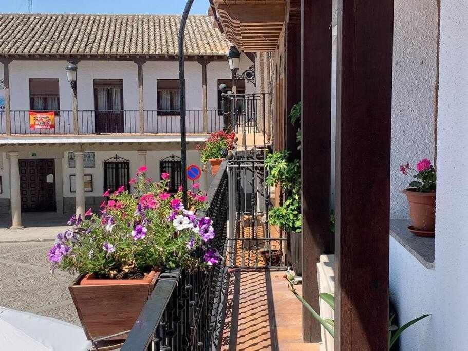 El Balcon De La Rosa Apartment La Puebla de Montalban ภายนอก รูปภาพ