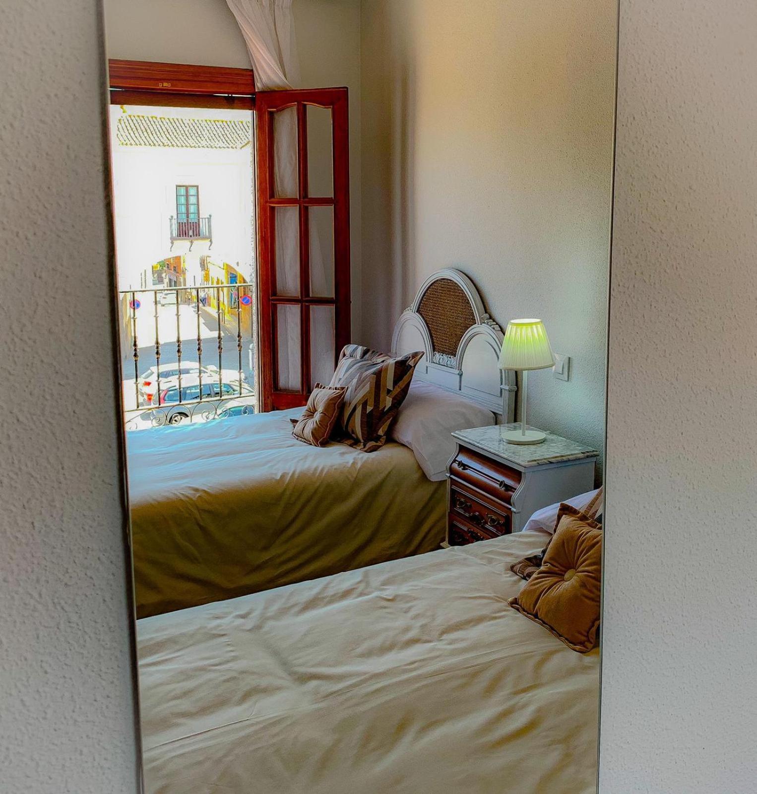 El Balcon De La Rosa Apartment La Puebla de Montalban ภายนอก รูปภาพ